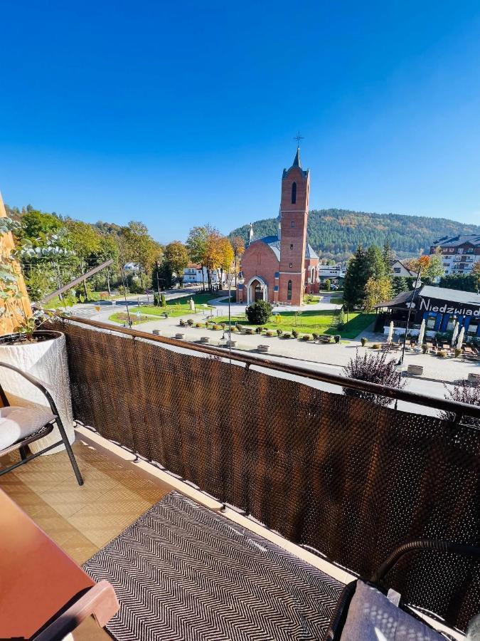 ウストシキ・ドルネApartament Bieszczadyアパートメント エクステリア 写真